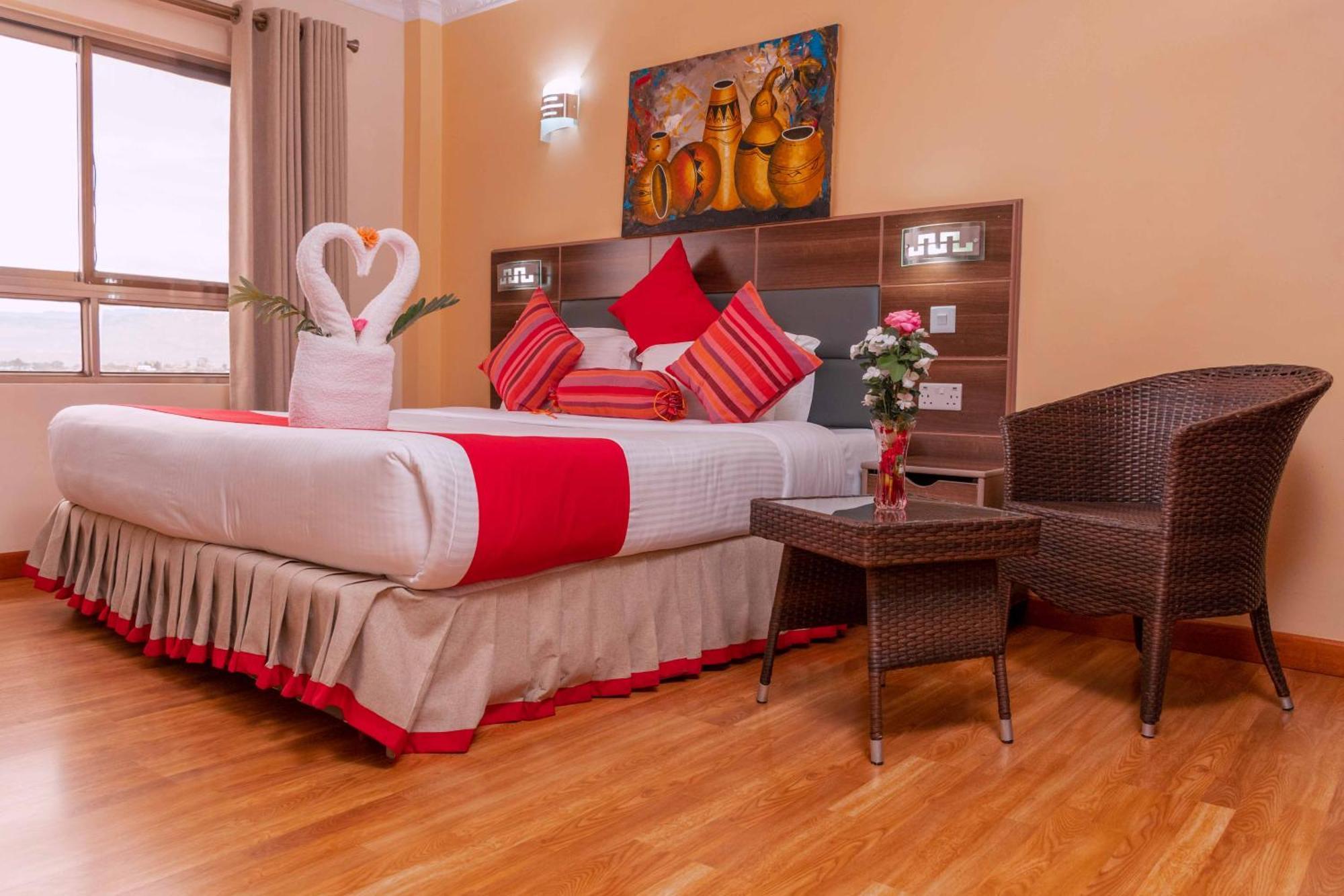 Buraha Zenoni Hotel And Resort Nakuru Ngoại thất bức ảnh