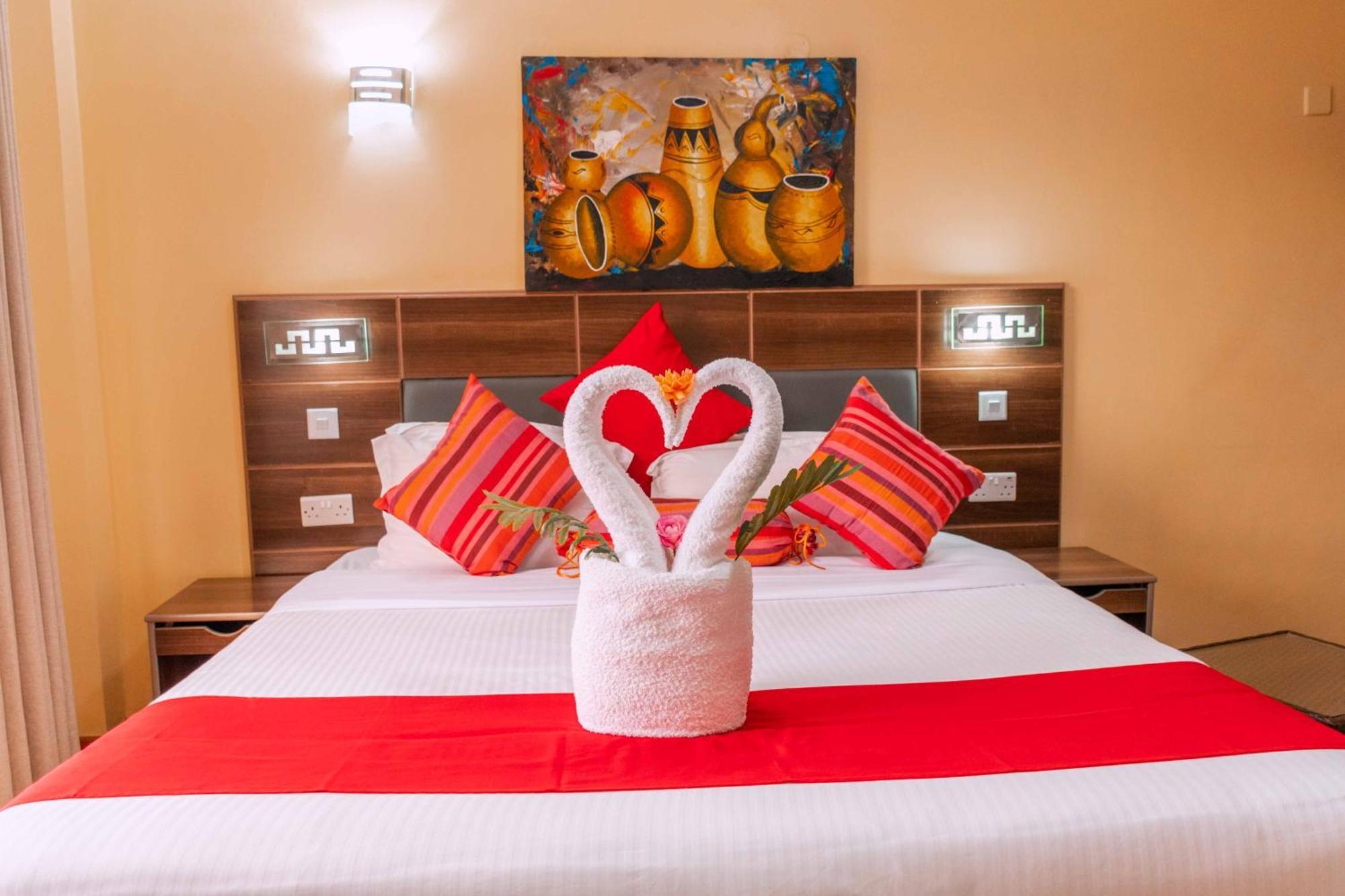 Buraha Zenoni Hotel And Resort Nakuru Ngoại thất bức ảnh