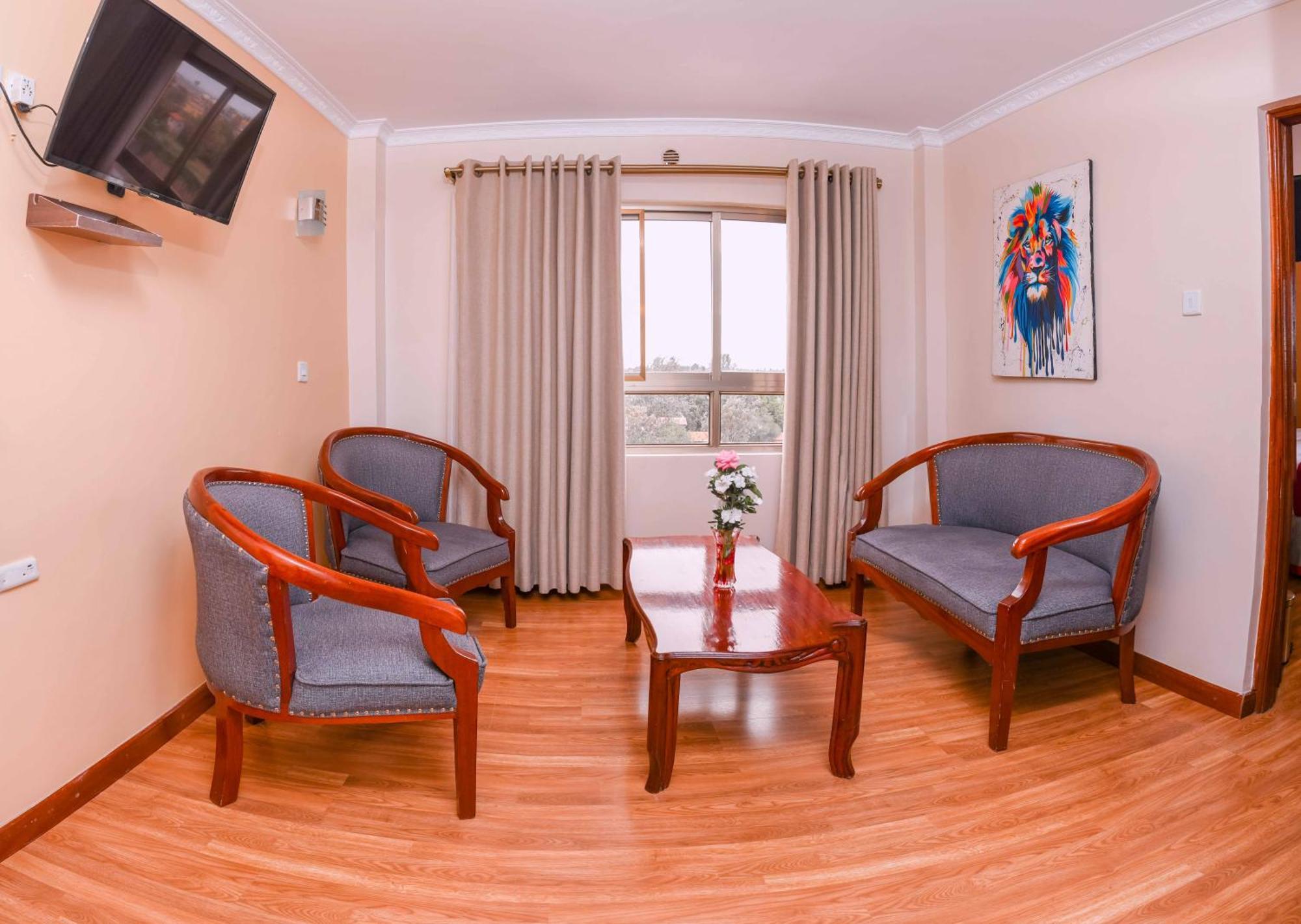 Buraha Zenoni Hotel And Resort Nakuru Ngoại thất bức ảnh