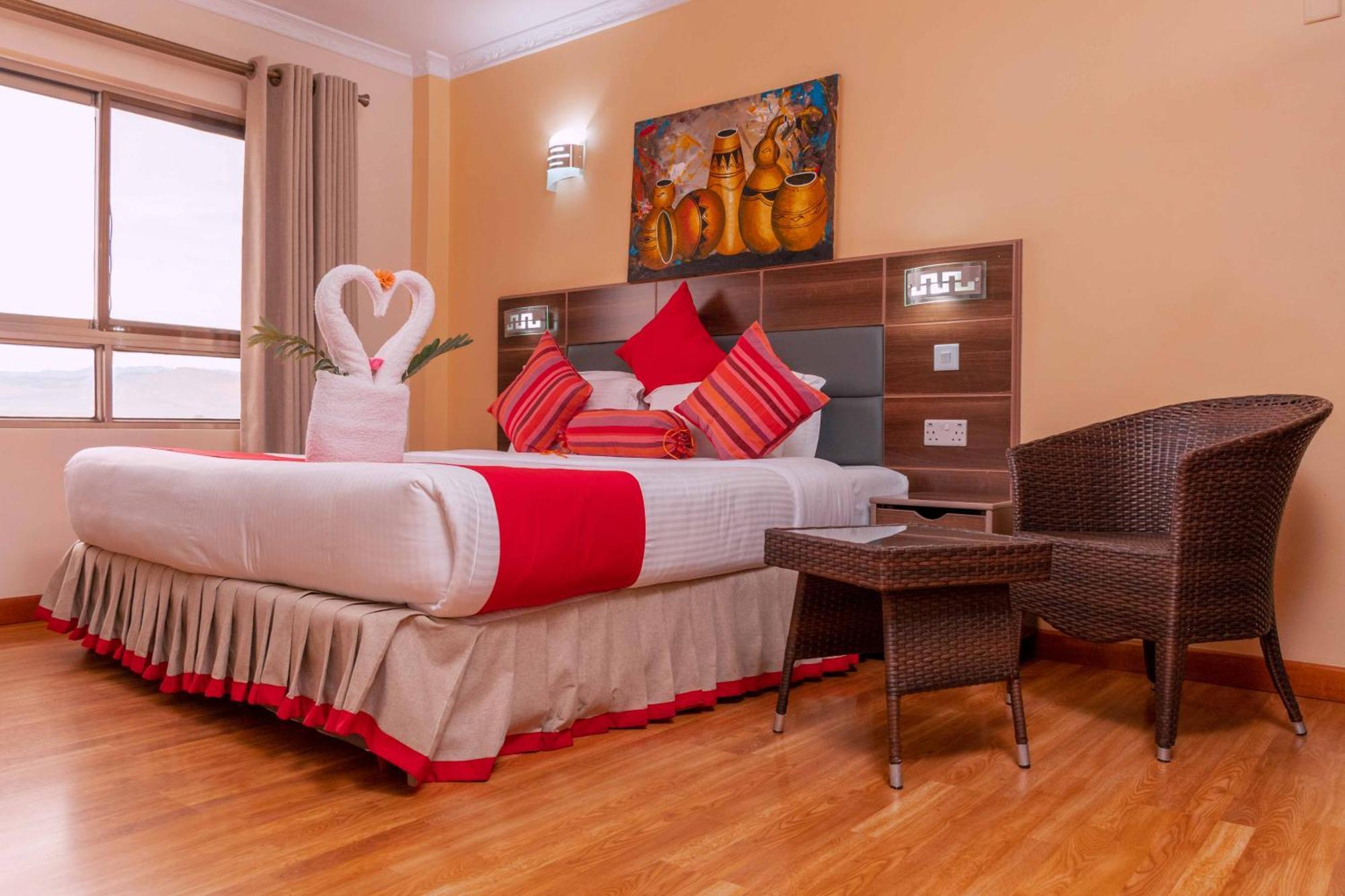 Buraha Zenoni Hotel And Resort Nakuru Ngoại thất bức ảnh